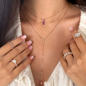 Chocker Just Joy Duo, Sautoir Eclipse Two, Solitaire Antik, Alliance dentelle brillants, Solitaire Iris Radiant, Alliance Iris