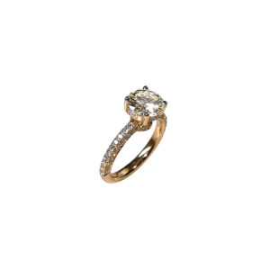 Solitaire Antik taille brillant en or jaune 18 carats et diamants