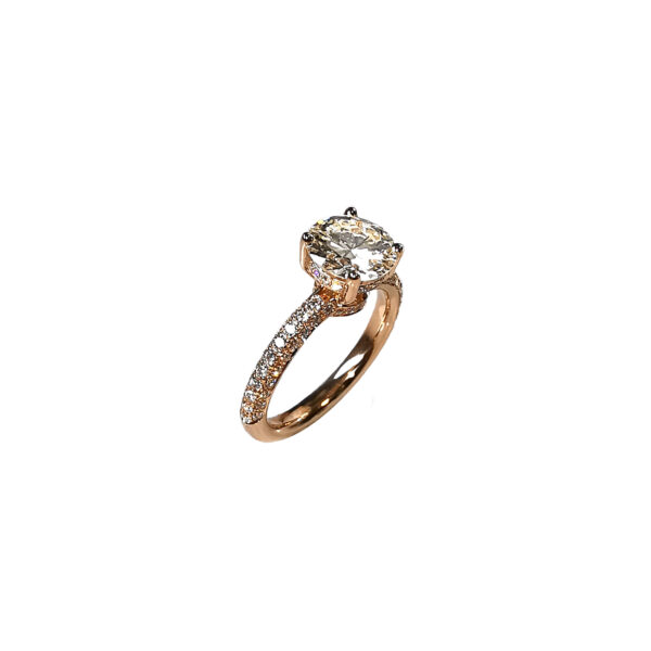 Solitaire Antik taille brillant en or rose 18 carats et diamants